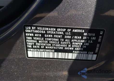 2015 Volkswagen Passat 1.8T Limited Edition z USA, uszkodzony, nr VIN 1VWAS7A39FC095243